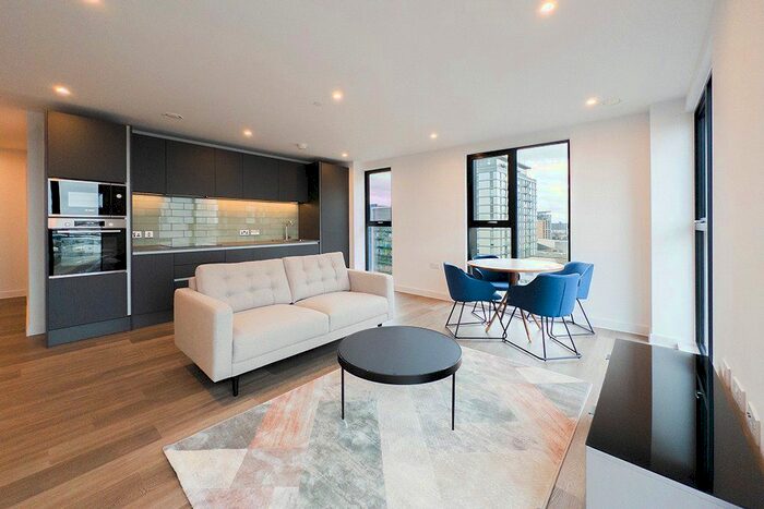 2 Bedroom Flat To Rent In Red, Mediacityuk, Salford, M50