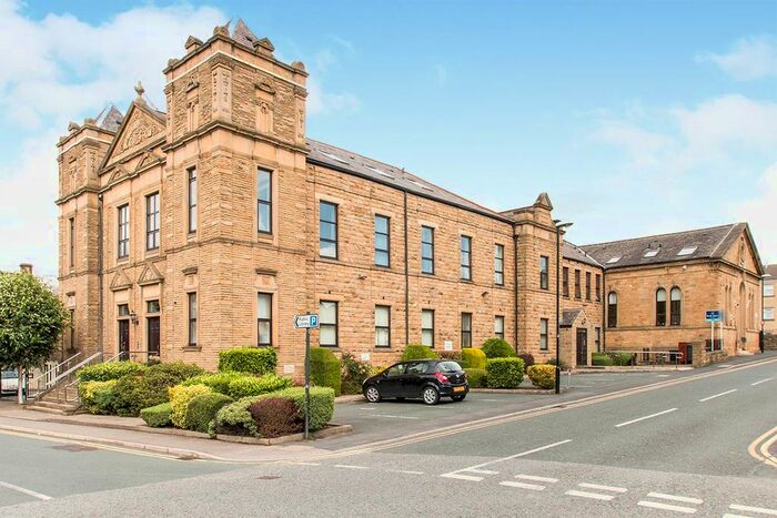 1 Bedroom Flat To Rent In Albion Street, Morley, Leeds, LS27