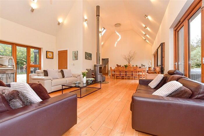 4 Bedroom Detached House For Sale In Chapel Lane, Blean, Canterbury, Kent, CT2