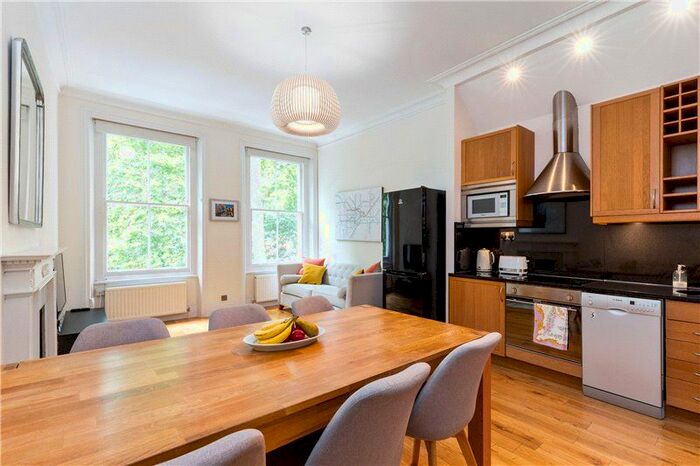 2 Bedroom Flat To Rent In Cornwall Gardens, South Kensington, London, SW7