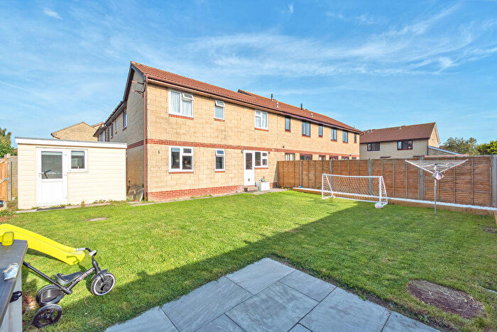 2 Bedroom Terraced House For Sale In Perrymead, North Worle - Big Garden, BS22