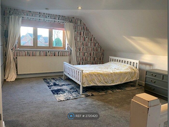 1 Bedroom Flat To Rent In Barnscroft, Stone, Hilderstone, ST15