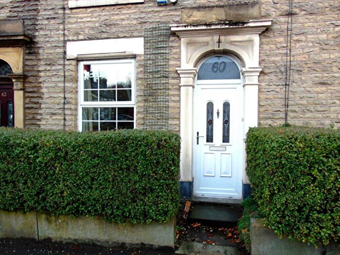 2 Bedroom Terraced House To Rent In Milnrow Road, Shaw, OL2