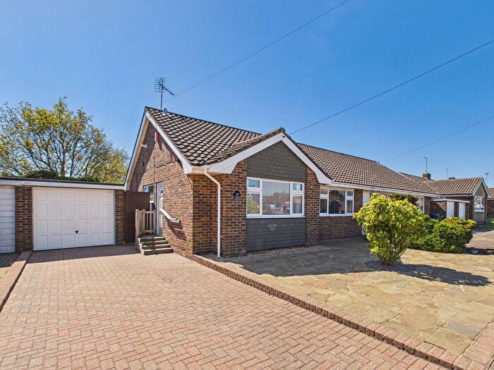 2 Bedroom Semi Detached Bungalow For Sale In New Road, Worthing, BN13