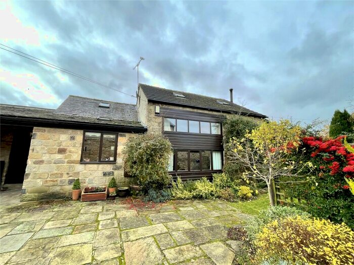 2 Bedroom House To Rent In Main Street, Thorner, LS14