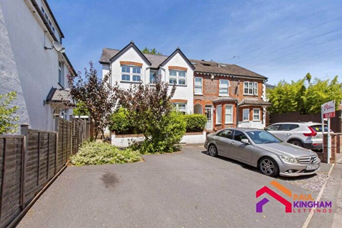1 Bedroom Apartment To Rent In Pinions Road, High Wycombe, HP13