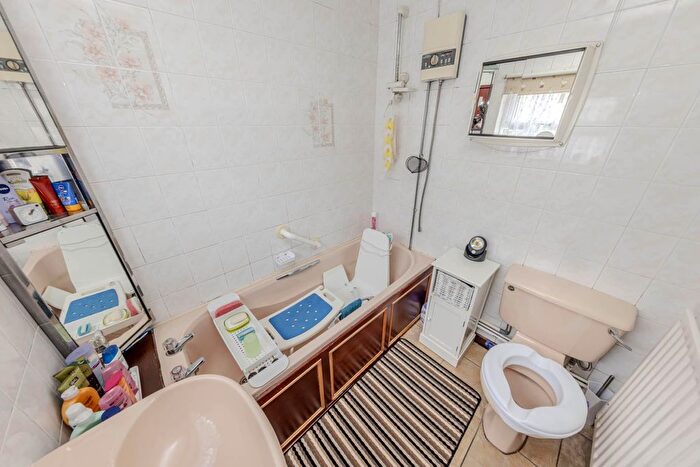 3 Bedroom Terraced House For Sale In Hillary Street, Stoke On Trent, ST6