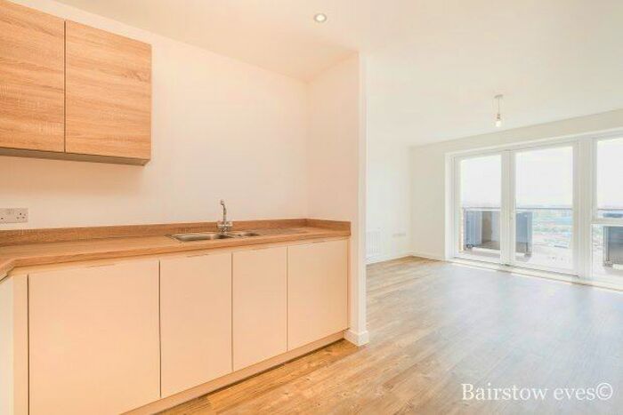 1 Bedroom Flat To Rent In Beach House, Barking, IG11