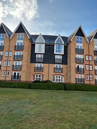 2 Bedroom Flat For Sale In Scotney Gardens, St Peter Street, Maidstone, Kent, ME16