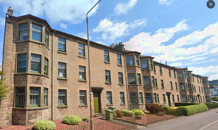 3 Bedroom Flat To Rent In Glasgow Road, Dumbarton, Dunbartonshire, G82