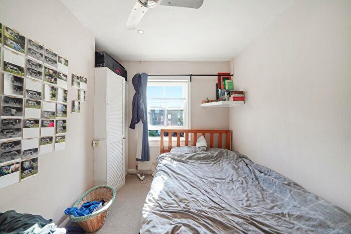 4 Bedroom Terraced House To Rent In Landcroft Road, East Dulwich, London, SE22