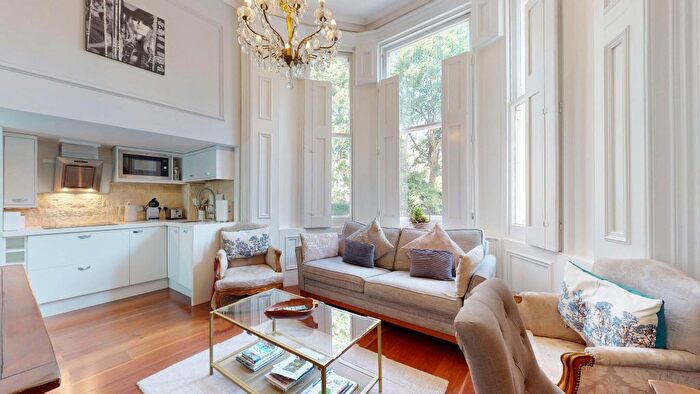 2 Bedroom Flat To Rent In Earl's Court Square, SW5