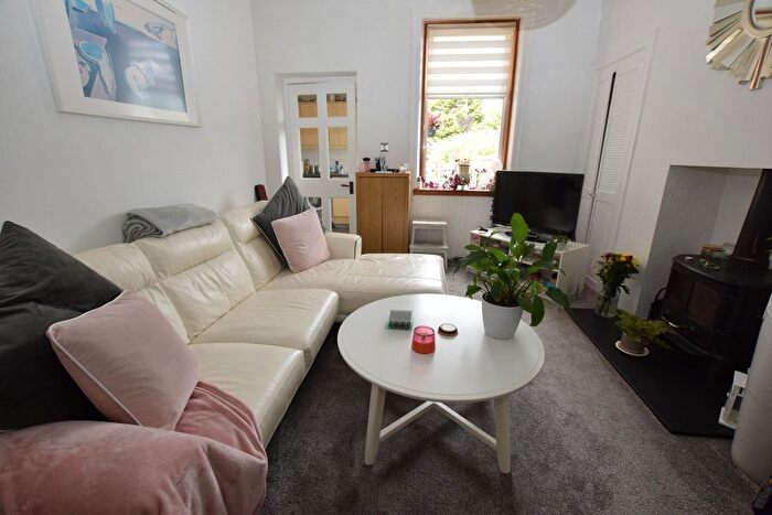 1 Bedroom Flat For Sale In St James Place, Threemiletown, Linlithgow, EH49