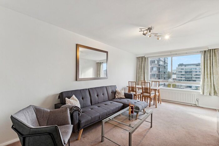 1 Bedroom Property To Rent In The Water Gardens, Burwood Place, W2