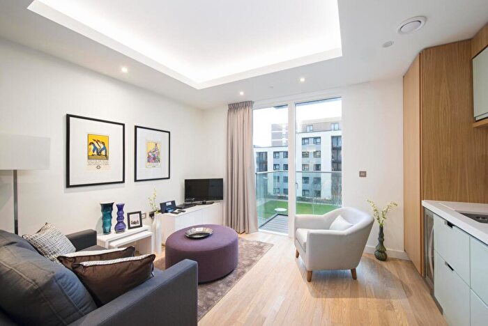Apartment To Rent In Park Vista Tower, Wapping Lane, London, E1W