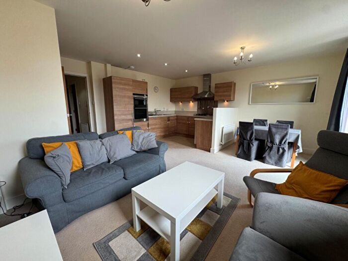 2 Bedroom Flat To Rent In Burnbrae Drive, Edinburgh, EH12