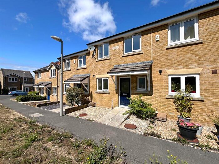 3 Bedroom Terraced House For Sale In Sprague Close, Upwey, DT3