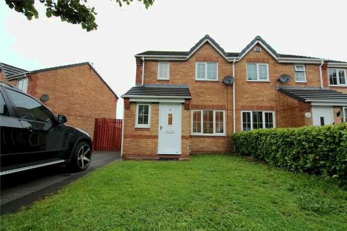 3 Bedroom Semi-Detached House To Rent In Shadowbrook Close, Royton, Oldham, Lancashire, OL1