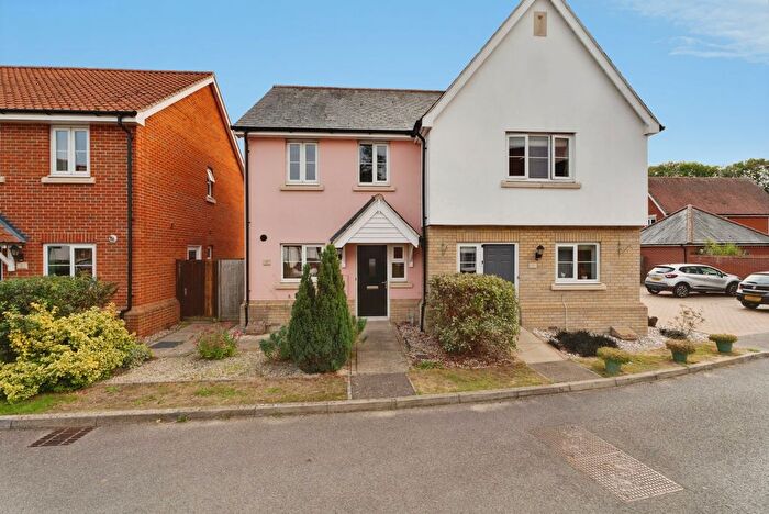 2 Bedroom Semi Detached House For Sale In Woodpeckers, Sudbury, Suffolk, CO10