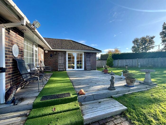 2 Bedroom Detached Bungalow For Sale In Broadway, Fairlight, Hastings, TN35