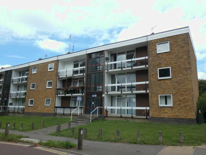 2 Bedroom Apartment To Rent In Spring Lane, Fyndon House Spring Lane, CT1