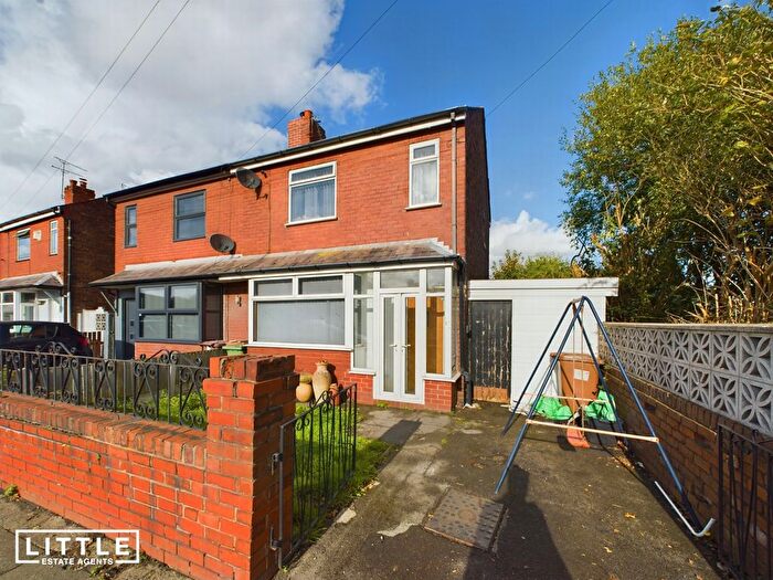 2 Bedroom Semi-Detached House For Sale In Fleet Lane, St. Helens, WA9