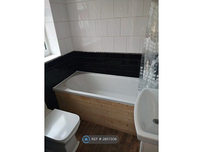 2 Bedroom Terraced House To Rent In Downham Road, Birkenhead, CH42
