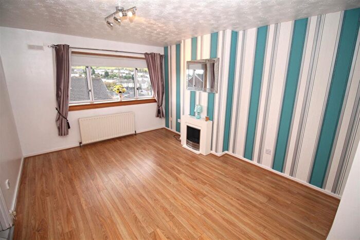 1 Bedroom Flat For Sale In Gateside Gardens, Greenock, PA16