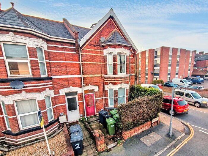 4 Bedroom End Of Terrace House For Sale In St Johns, Exeter, EX1