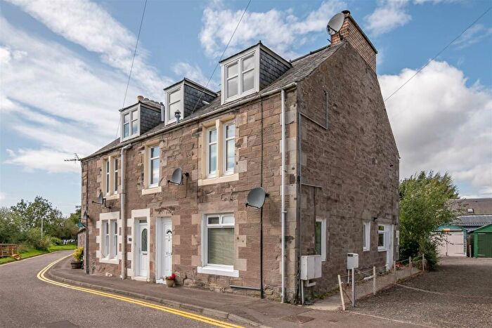 2 Bedroom Flat To Rent In Burnside, Scone, PH2
