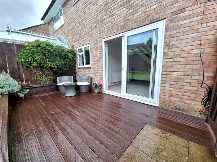 1 Bedroom Mews To Rent In Blethin Close, Cardiff, CF5