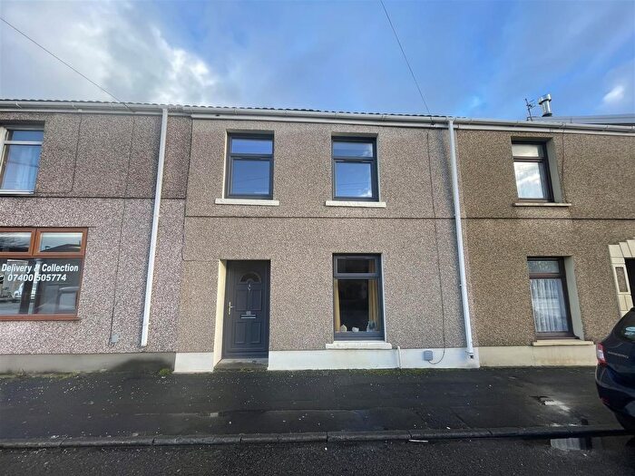 3 Bedroom Terraced House For Sale In Marine Street, Llanelli, SA15