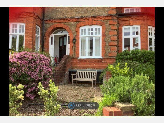 1 Bedroom Flat To Rent In Talbot Road, London N6