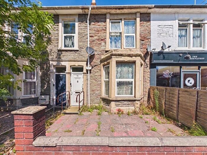 2 Bedroom Terraced House For Sale In High Street, Staple Hill, Bristol, BS16