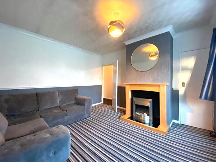 1 Bedroom Apartment To Rent In Sheaf Lane, B26