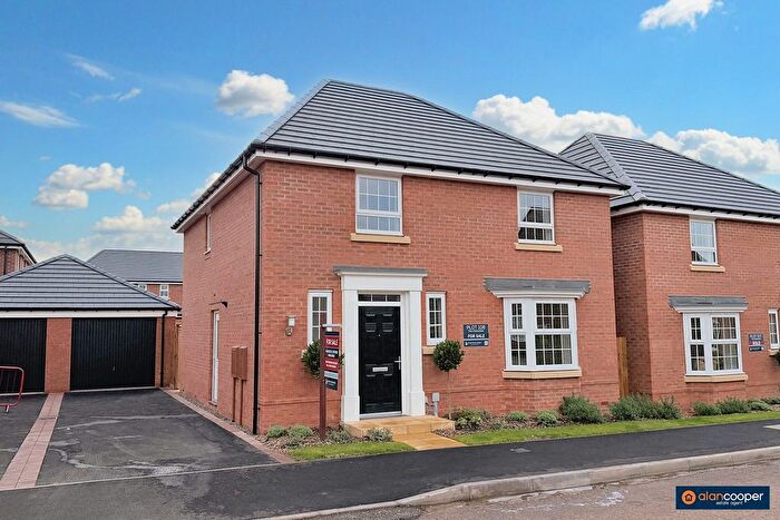 4 Bedroom Detached House For Sale In Straw Close, Callendar Farm, Nuneaton, CV11