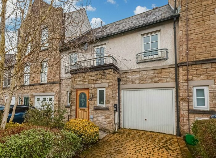 4 Bedroom Terraced House For Sale In Whinlatter Drive, Kendal, LA9