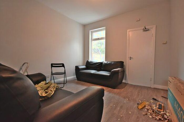 3 Bedroom End Of Terrace House To Rent In Welland Road, Coventry, CV1