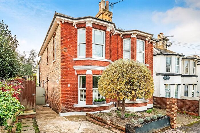 3 Bedroom Semi Detached House For Sale In Stratford Street, Tunbridge Wells, TN1