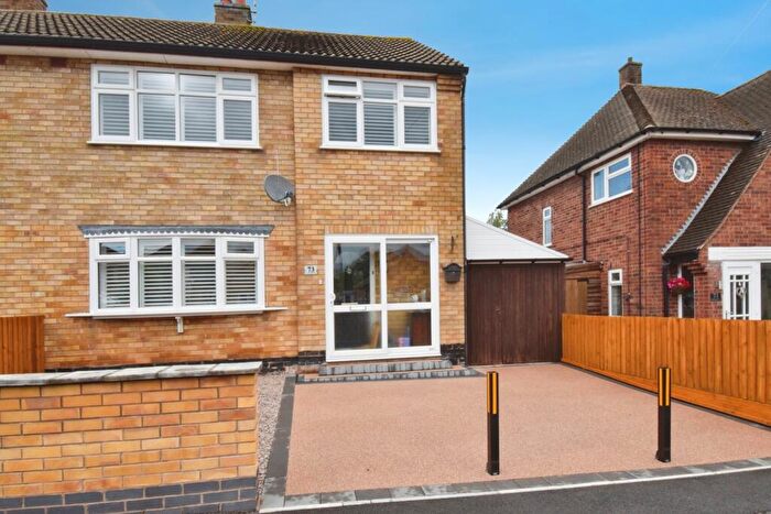 3 Bedroom Semi-Detached House For Sale In Harrowgate Drive, Leicester, Leicestershire, LE4