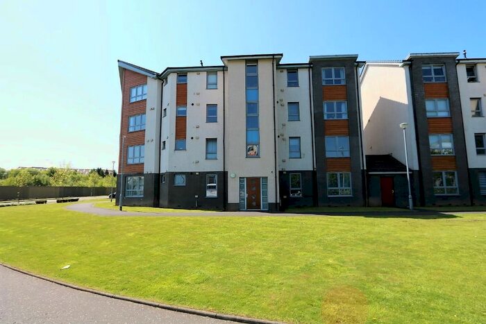 2 Bedroom Flat To Rent In Kenley Road, Renfrew, PA4