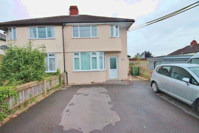 2 Bedroom Flat To Rent In Arthray Road, Botley, Oxford, OX2