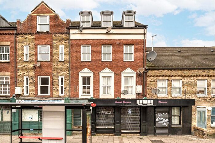 2 Bedroom Flat To Rent In Deptford Church Street, London, SE8