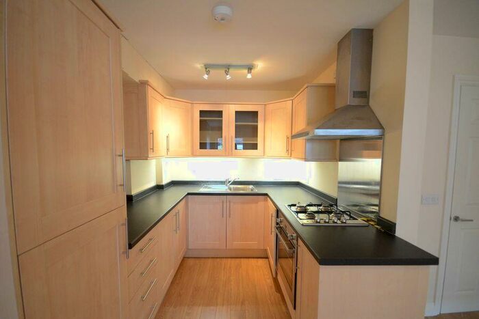 2 Bedroom Apartment To Rent In Newport Road, Reading, RG1