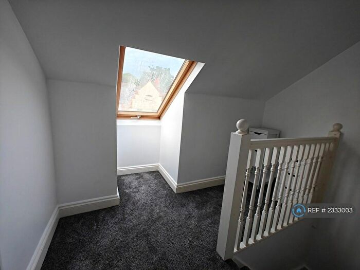 1 Bedroom Flat To Rent In Algiers Road, London, SE13