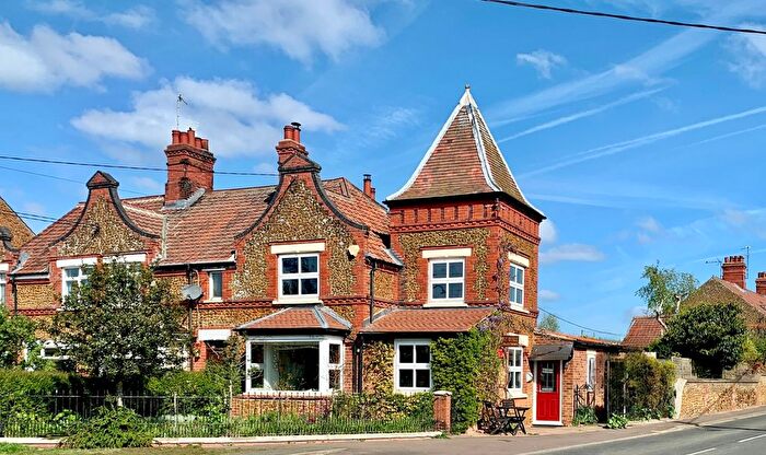 3 Bedroom End Of Terrace House For Sale In Lynn Road, Ingoldisthorpe, PE31