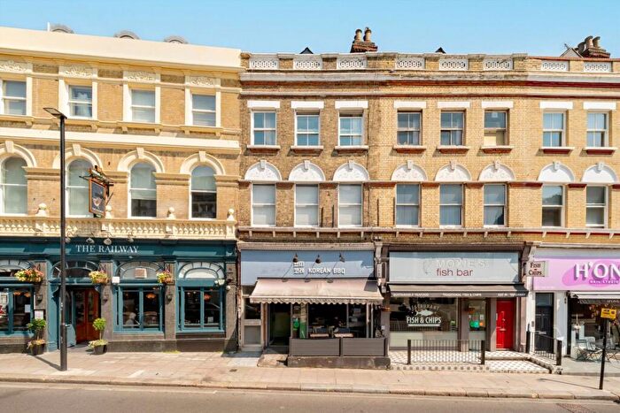 2 Bedroom Flat To Rent In West End Lane, West Hampstead, NW6