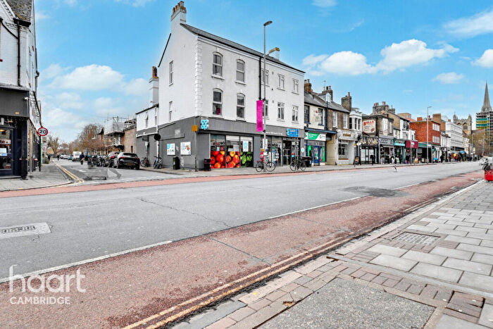 1 Bedroom Flat For Sale In Hills Road, Cambridge, CB2