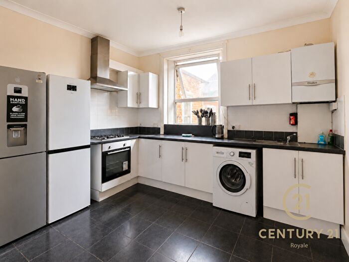 5 Bedroom Flat To Rent In Surbiton Road, Kingston Upon Thames, KT1