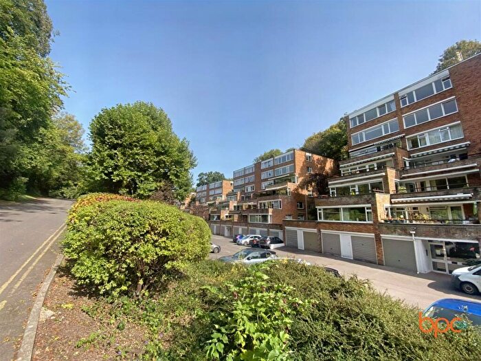 3 Bedroom Flat To Rent In B Avon Way, Bristol, PC02